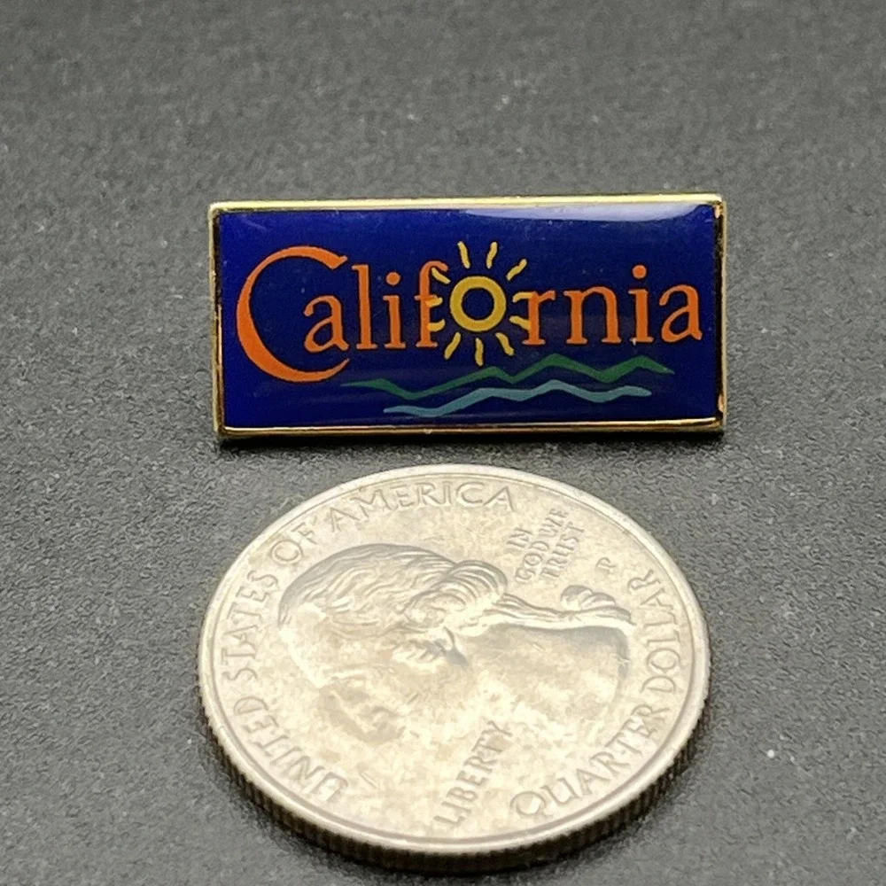 California State USA Sun Lapel Hat Pin‎